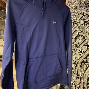 NIKE DRI FIT SWEATSHIRT